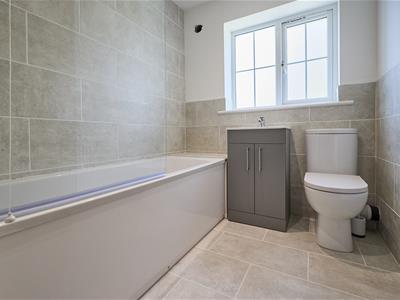 Family Bathroom to Rear